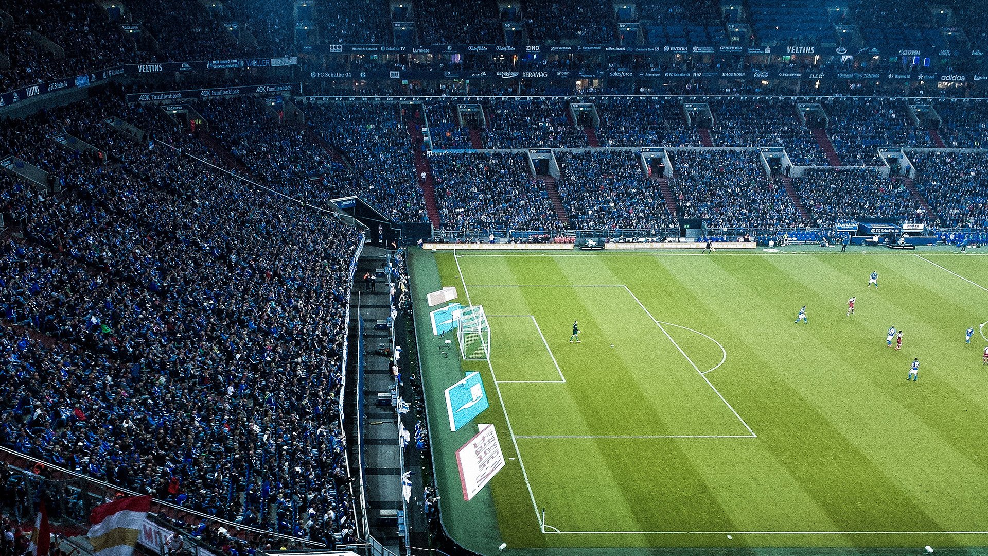 意甲焦点战？不，这是马刺斩落湖人的篮球盛宴！