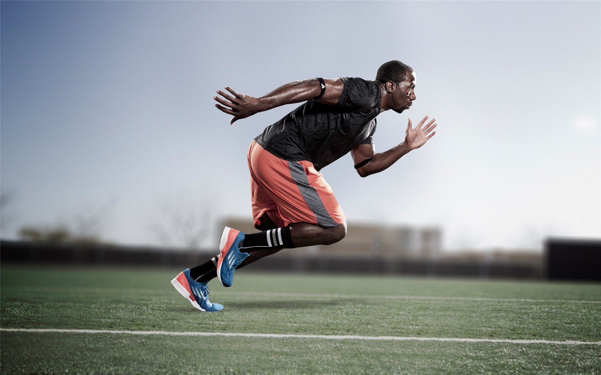 勒克莱尔绝境领航,梅赛德斯策略绝杀法拉利